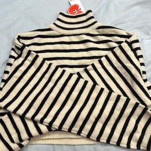 cream and white striped crewneck